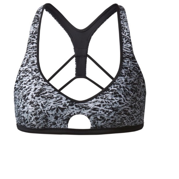 Lululemon Surf To Sand Sport Top Mini Ripple White Seal Grey / Black in EUC. - Picture 3 of 12